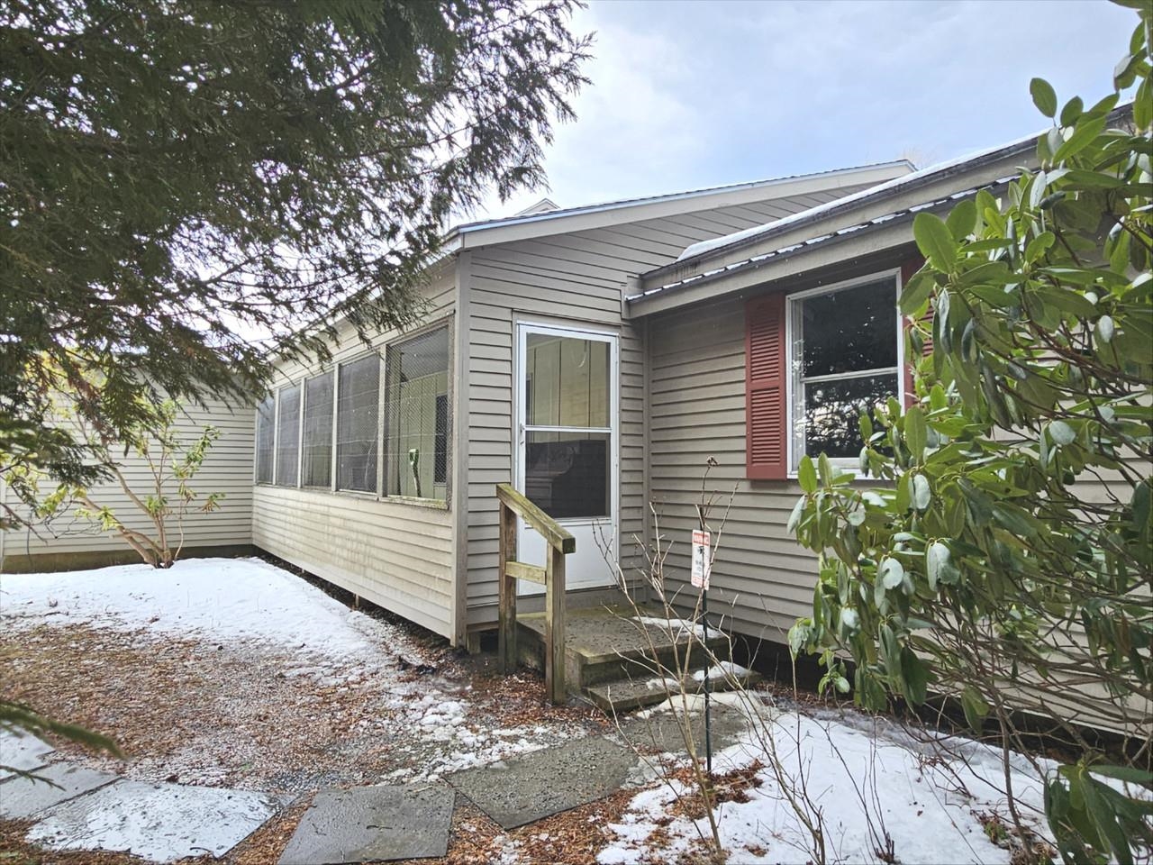 5272 Spear Street, Shelburne 5272 Spear Street, Shelburne