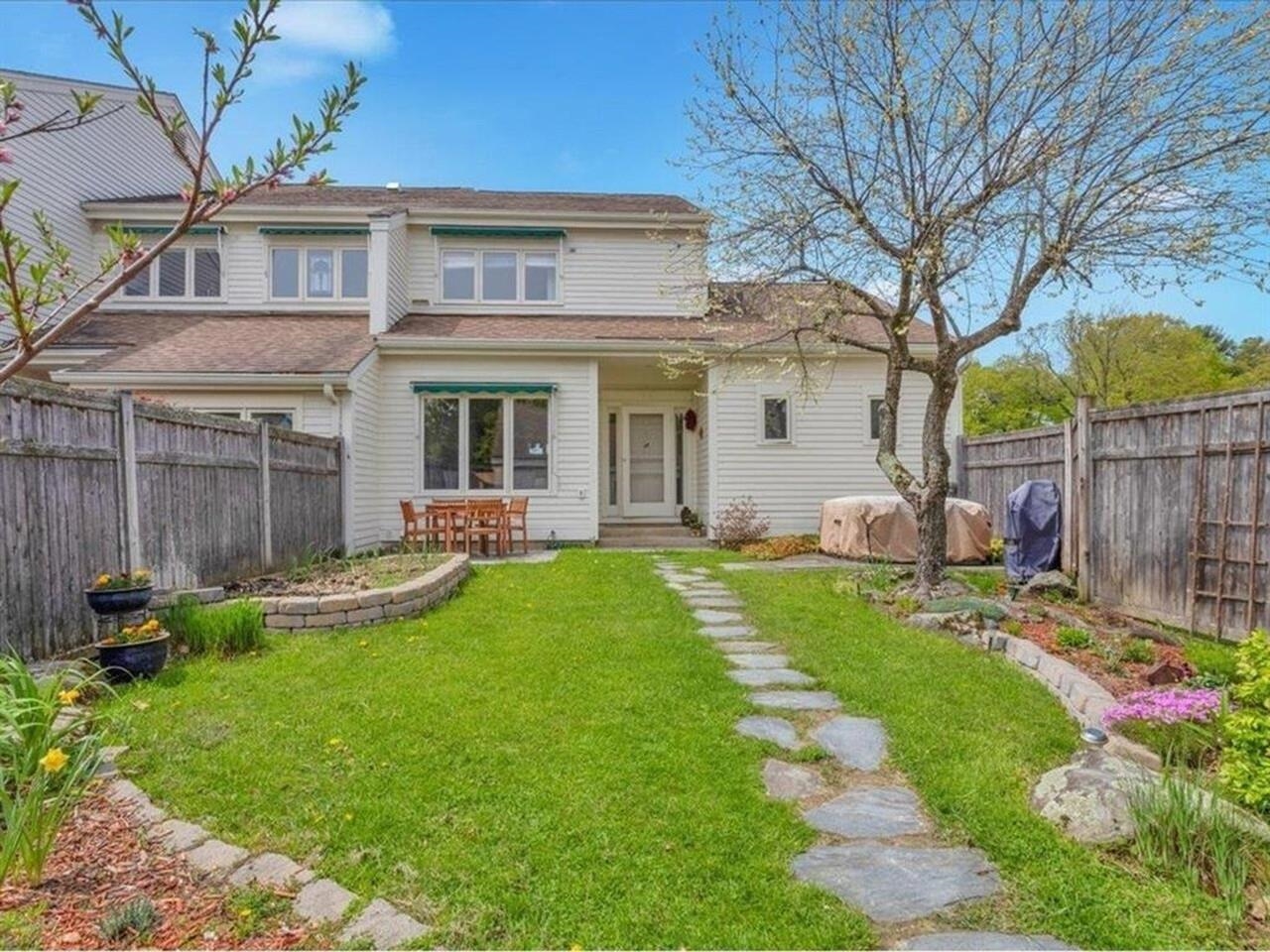 Sold property in Burlington Sold property in Burlington