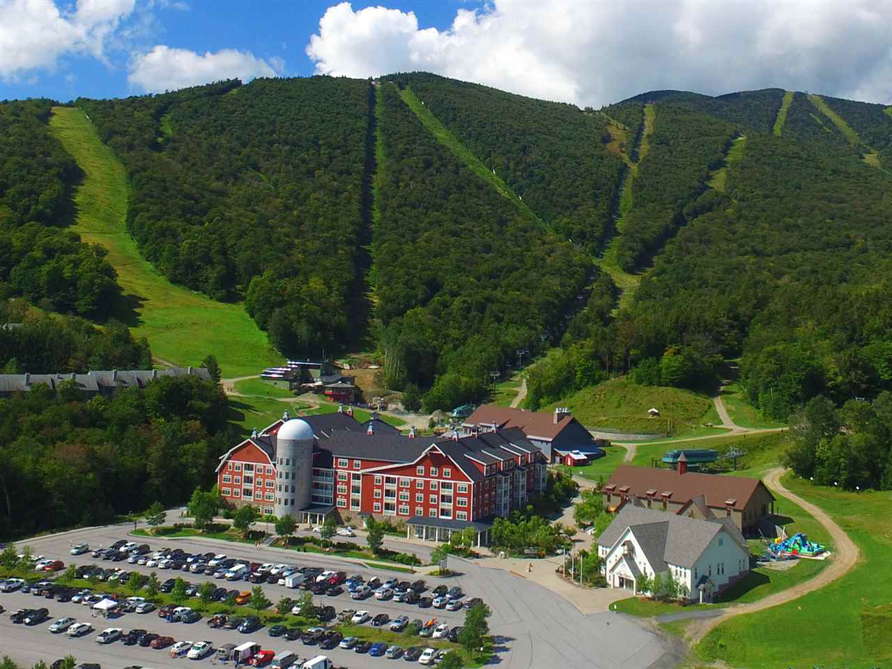 102 Forest 232 / III Drive, Unit 232 / III Clay Brook at Sugarbush