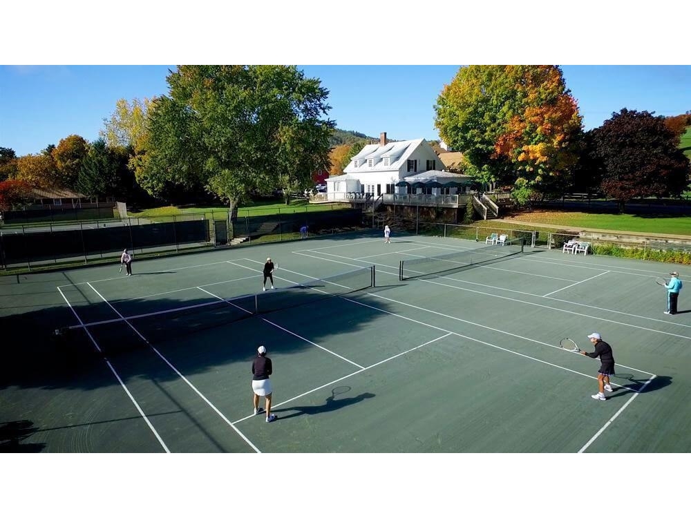 Tennis & Pickleball Courts