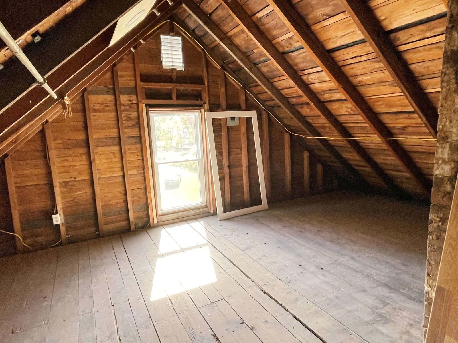 1/2 attic,. make it yours