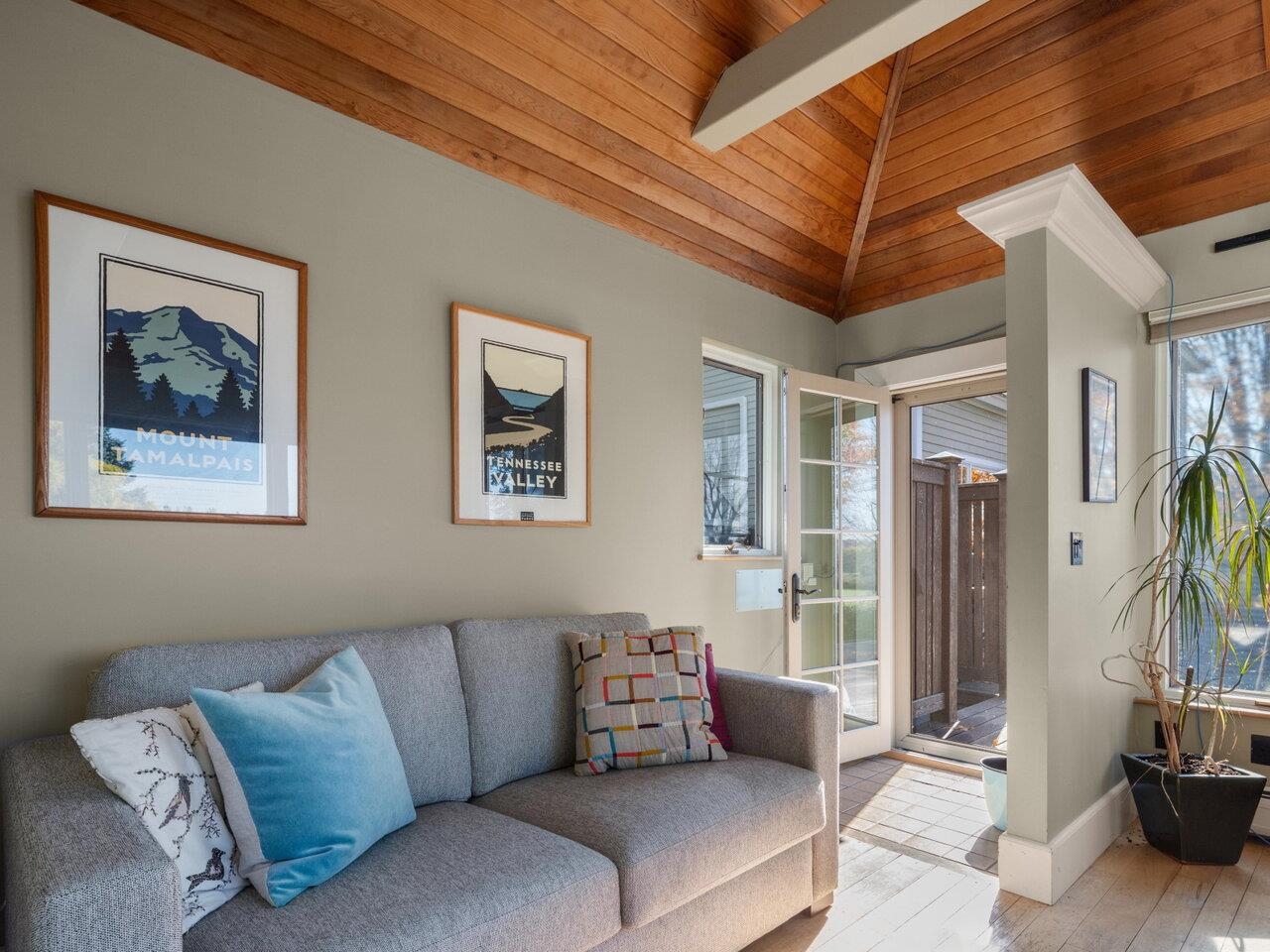 Seating Area in Cottage Office