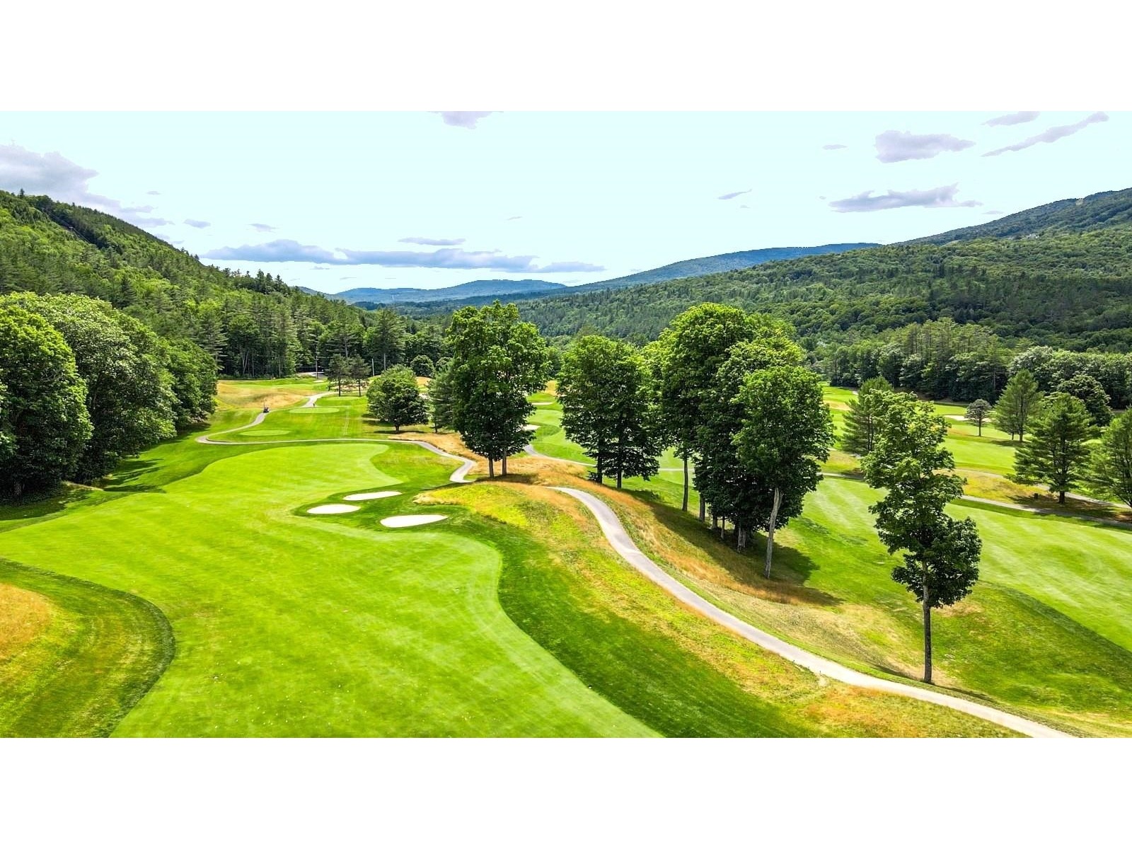 Five Star Golfing At Fox Run Golf Club Just 1 Mile Away