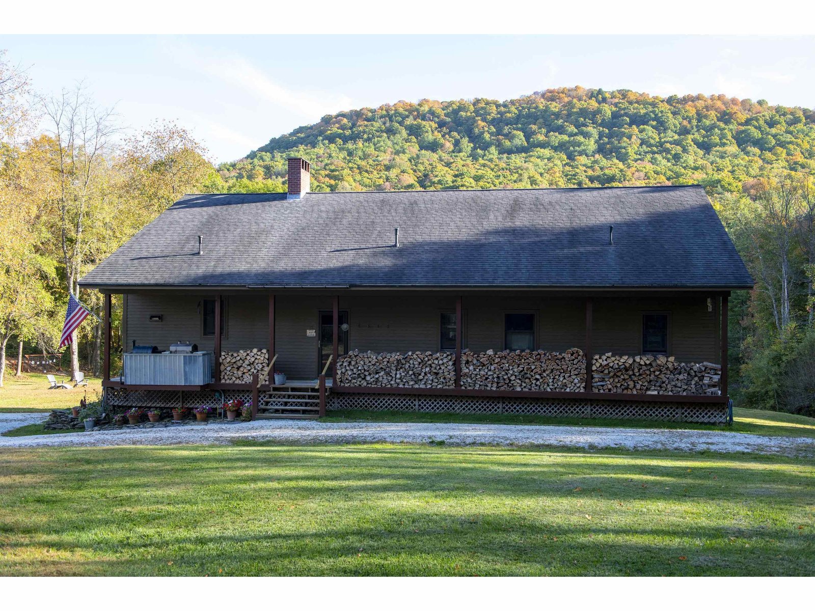 Garage/Barn