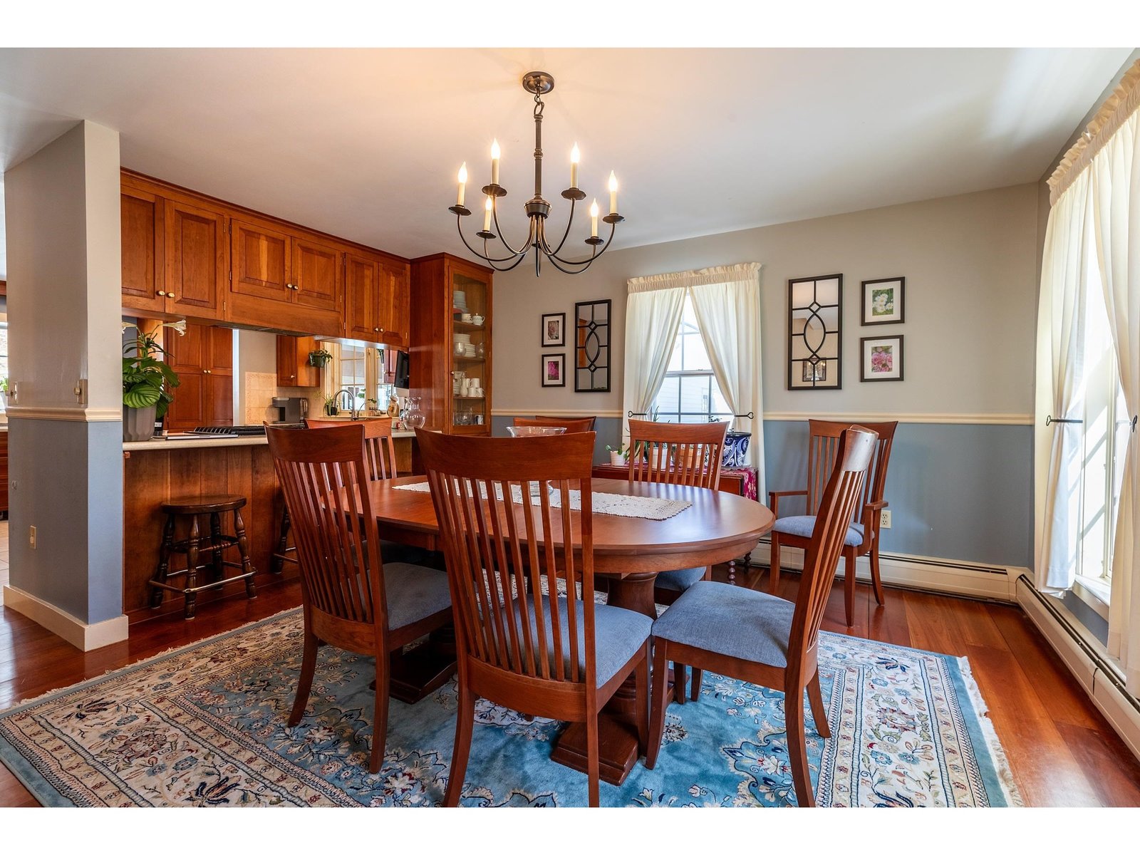 Looking from dining room towards the kitchen