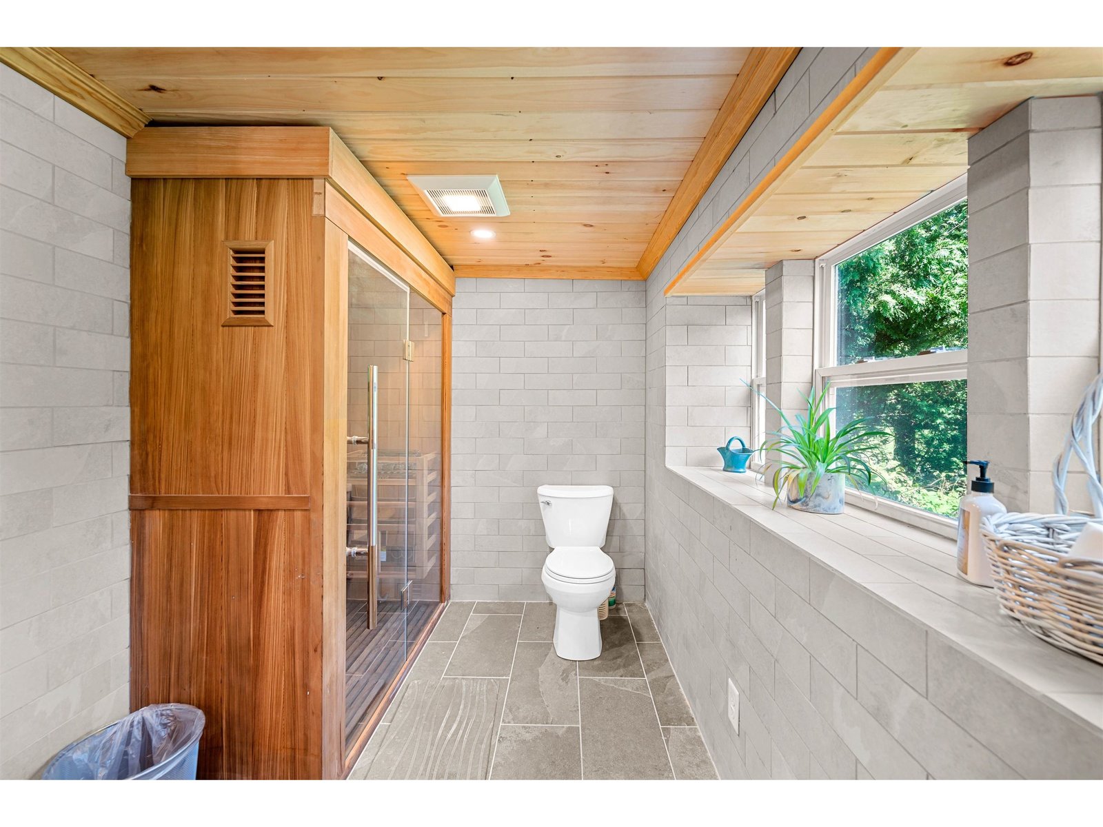 Spa-like Full Bathroom with Sauna