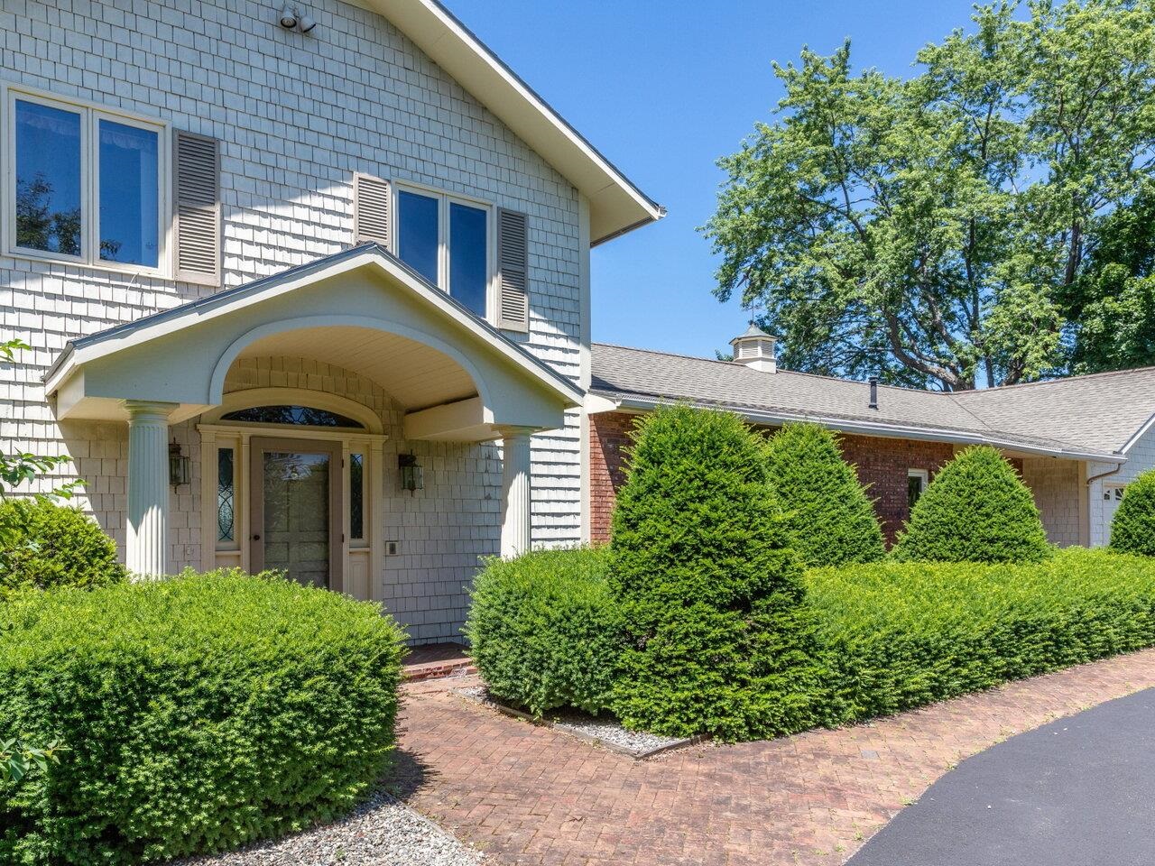 Landscaped brick walkway