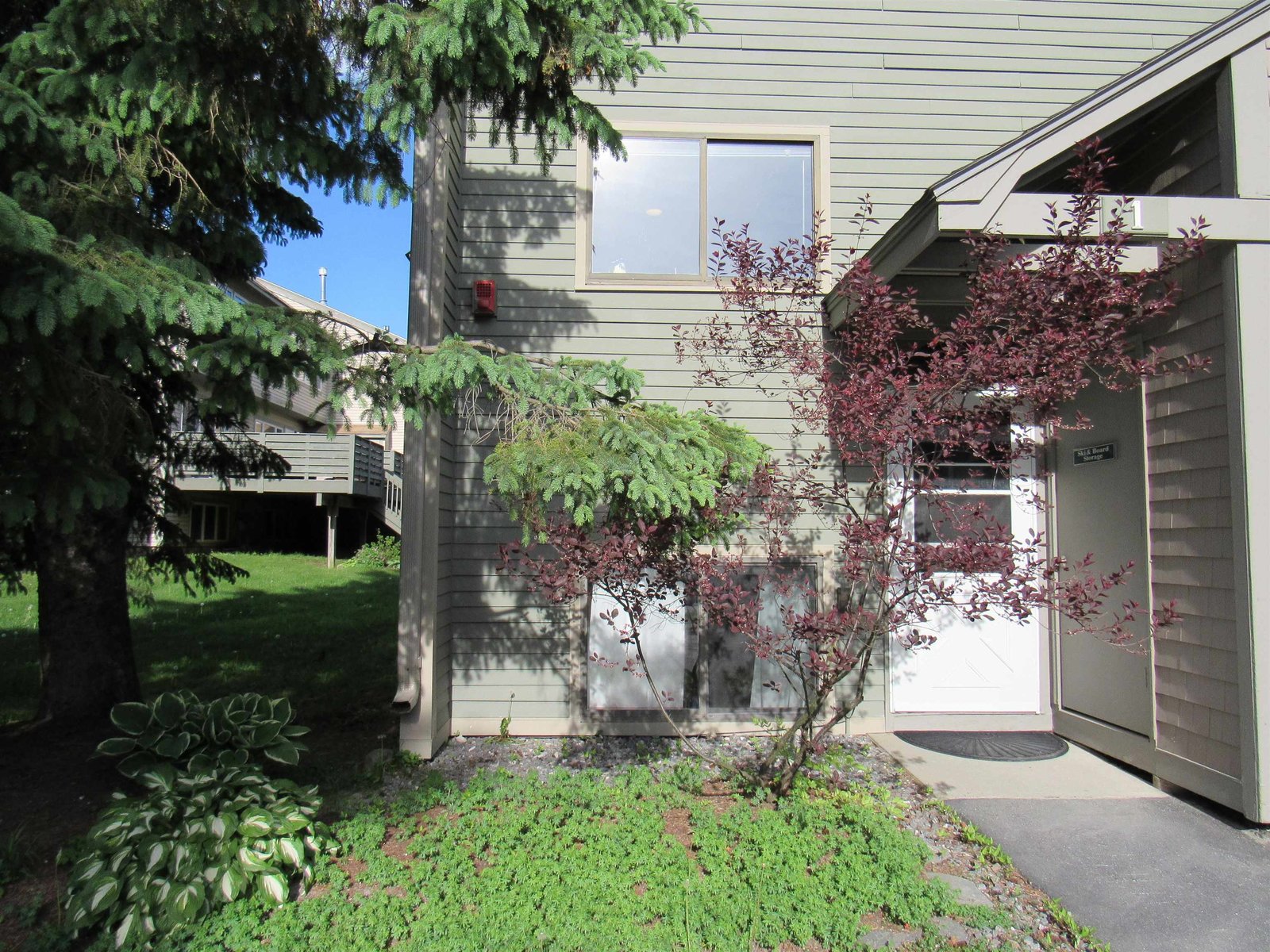 138 Mountain View Drive, Unit T-1