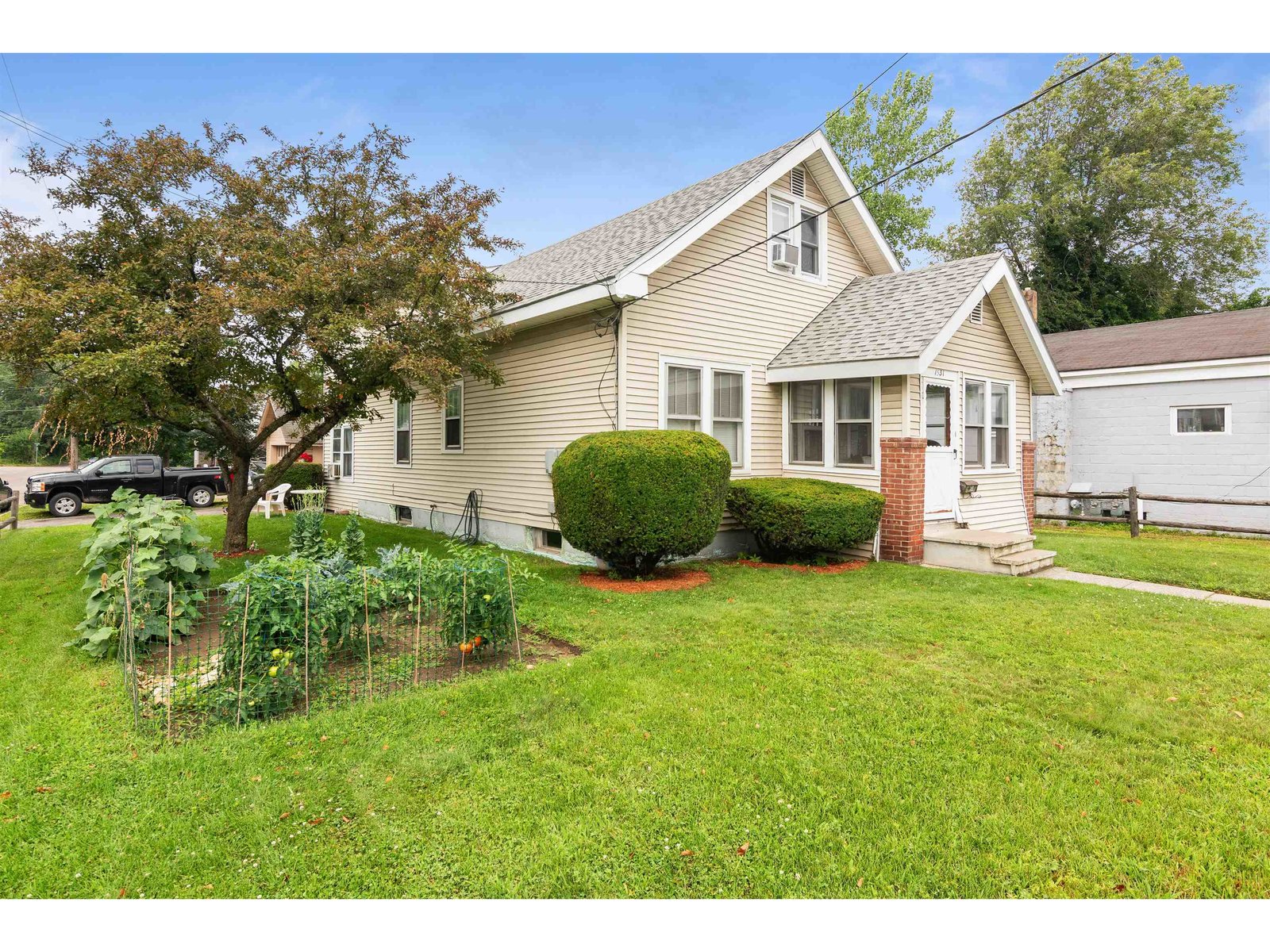 Level Yard with Garden Space