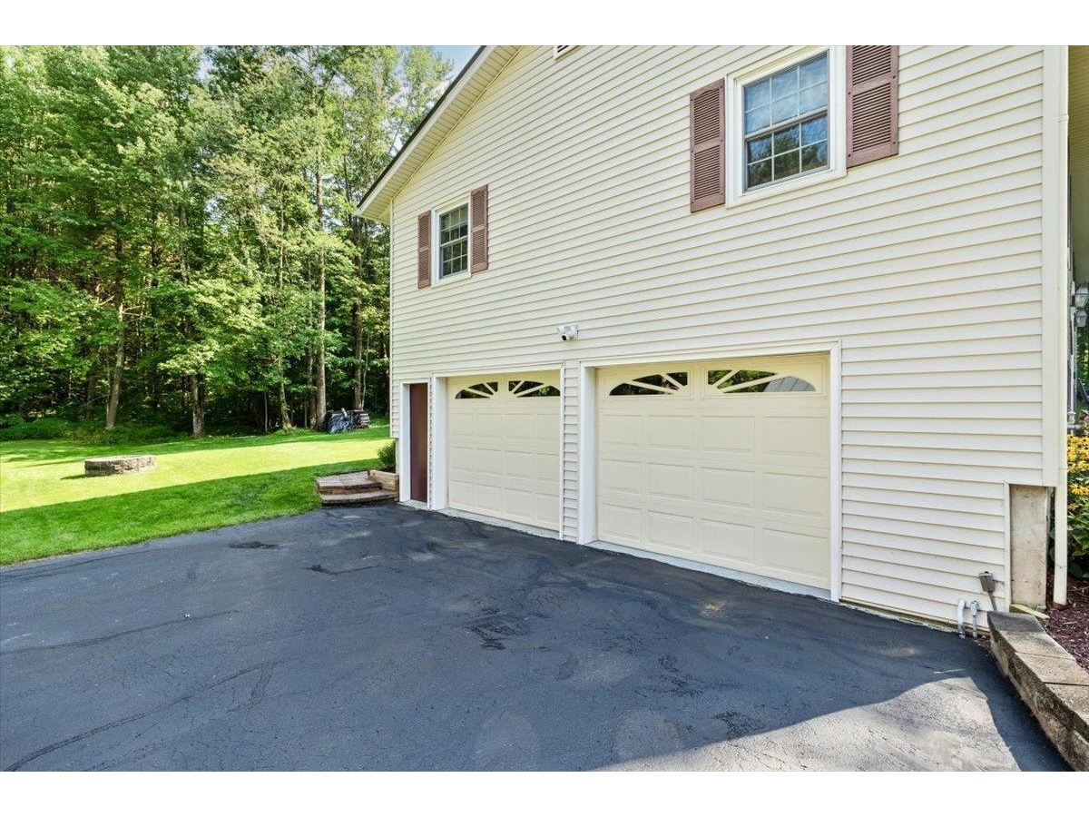 2 Car Garage Entrance