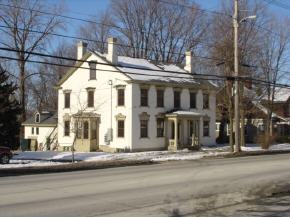 160 N Main ST, Unit 3