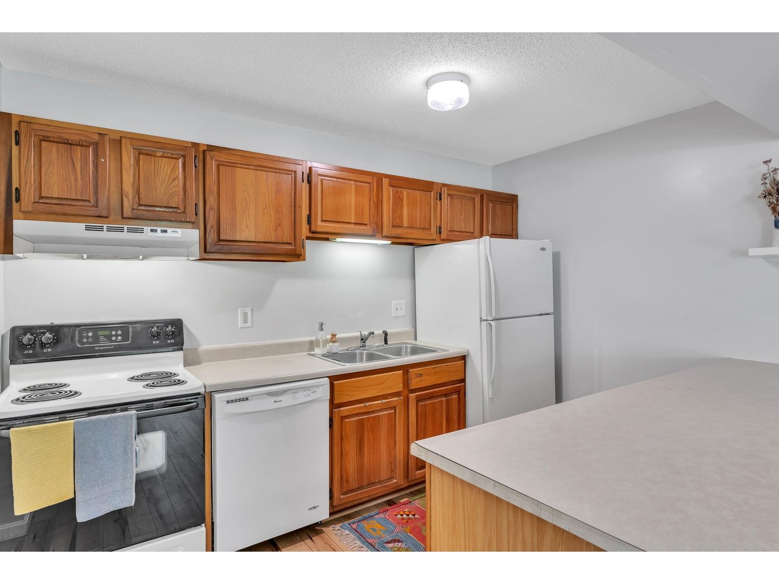 163 Ledgewood Circle, Unit 101