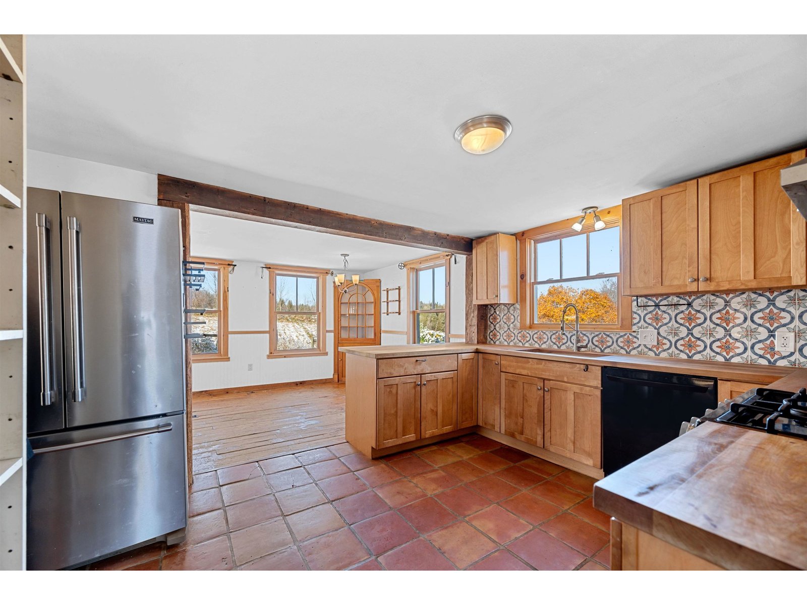 Mudroom to Kitchen