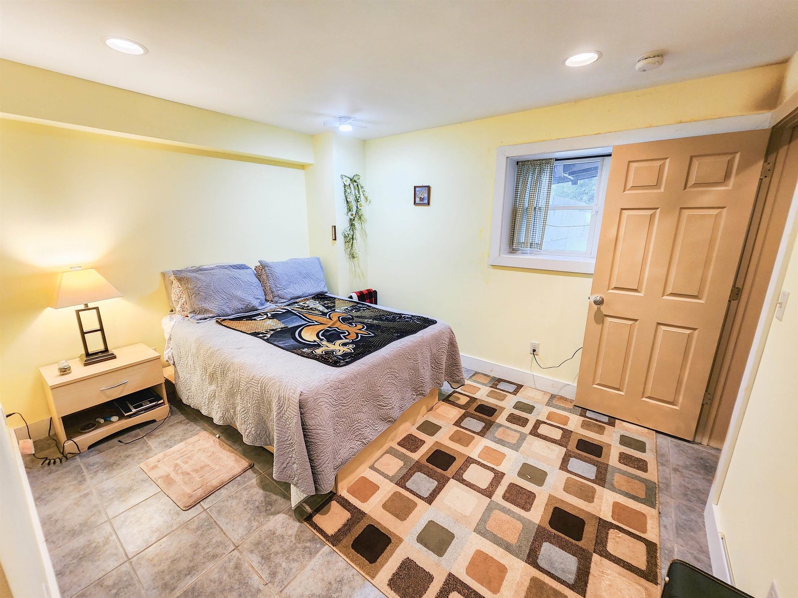 Lower Level Bedroom with Bathroom