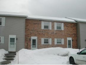 21 Wells Ave, Unit 4