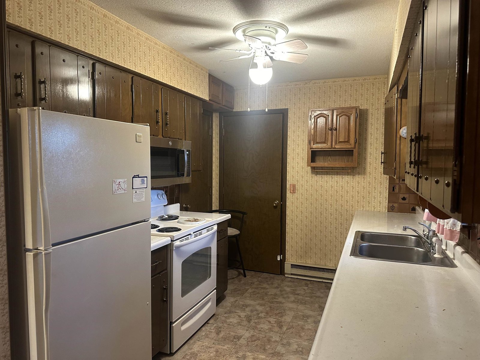 Kitchen with garage entry