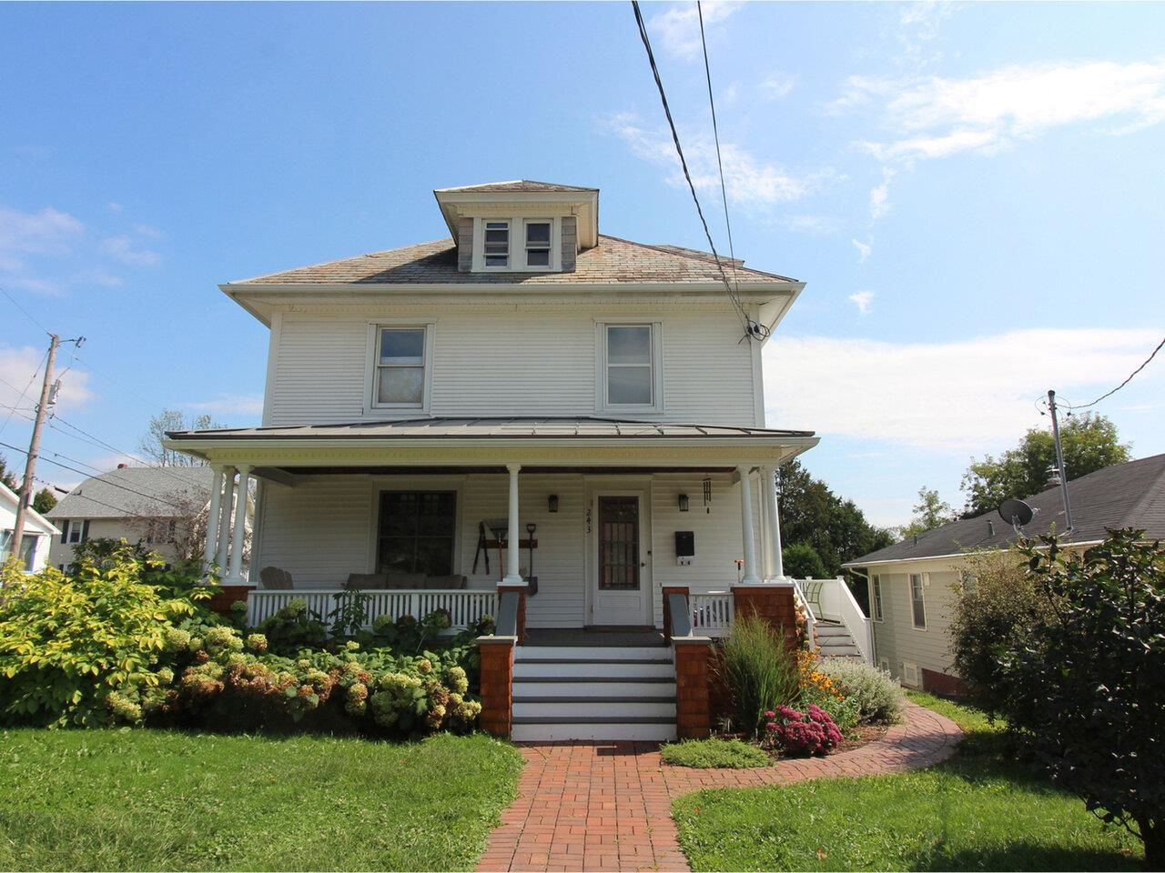 243 Weaver Street, Winooski