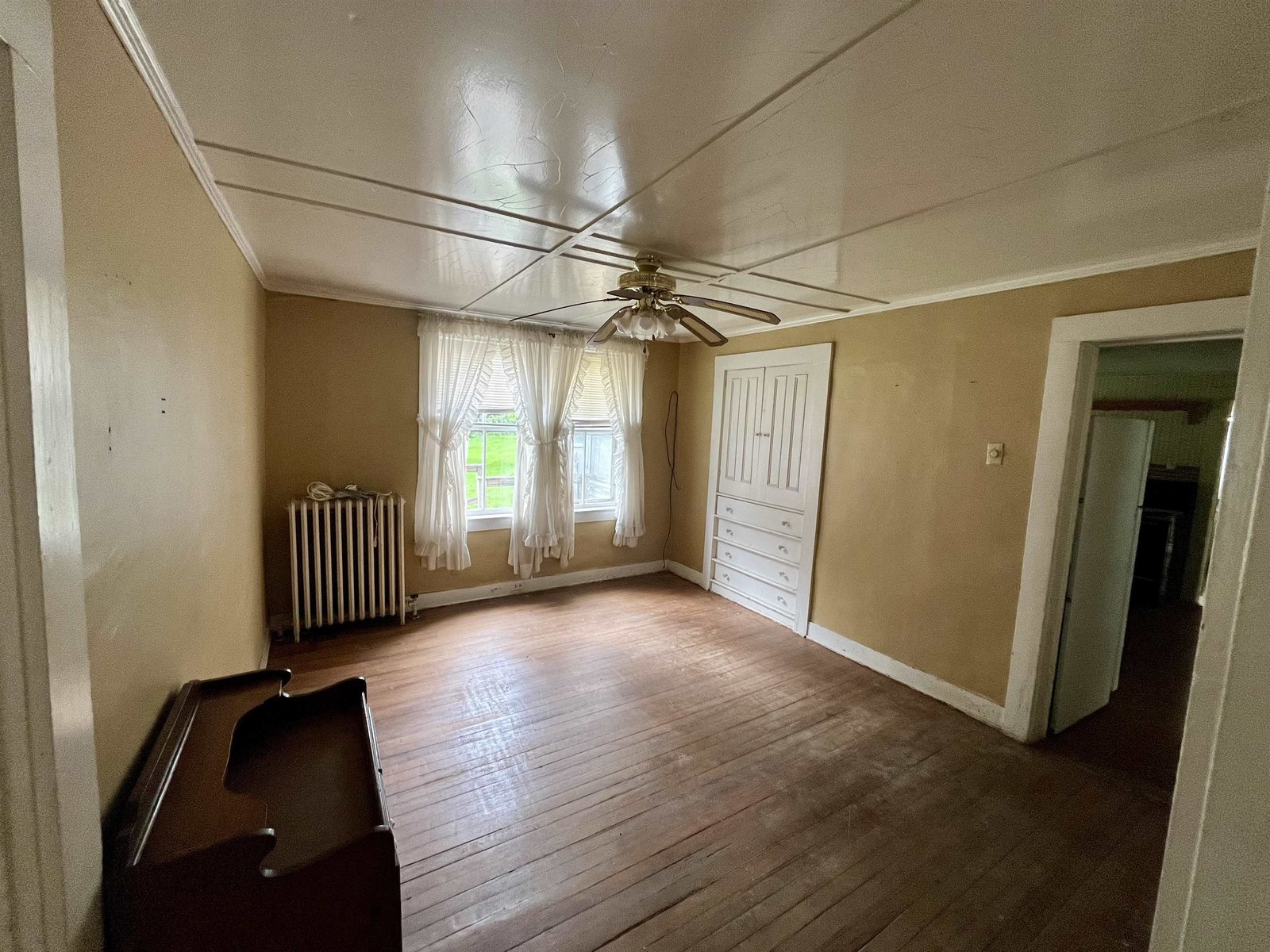 Dining room with built-in