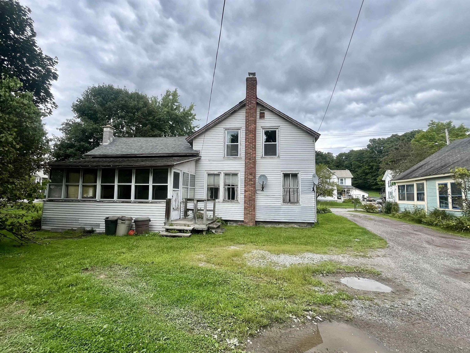 Back of house and shared driveway