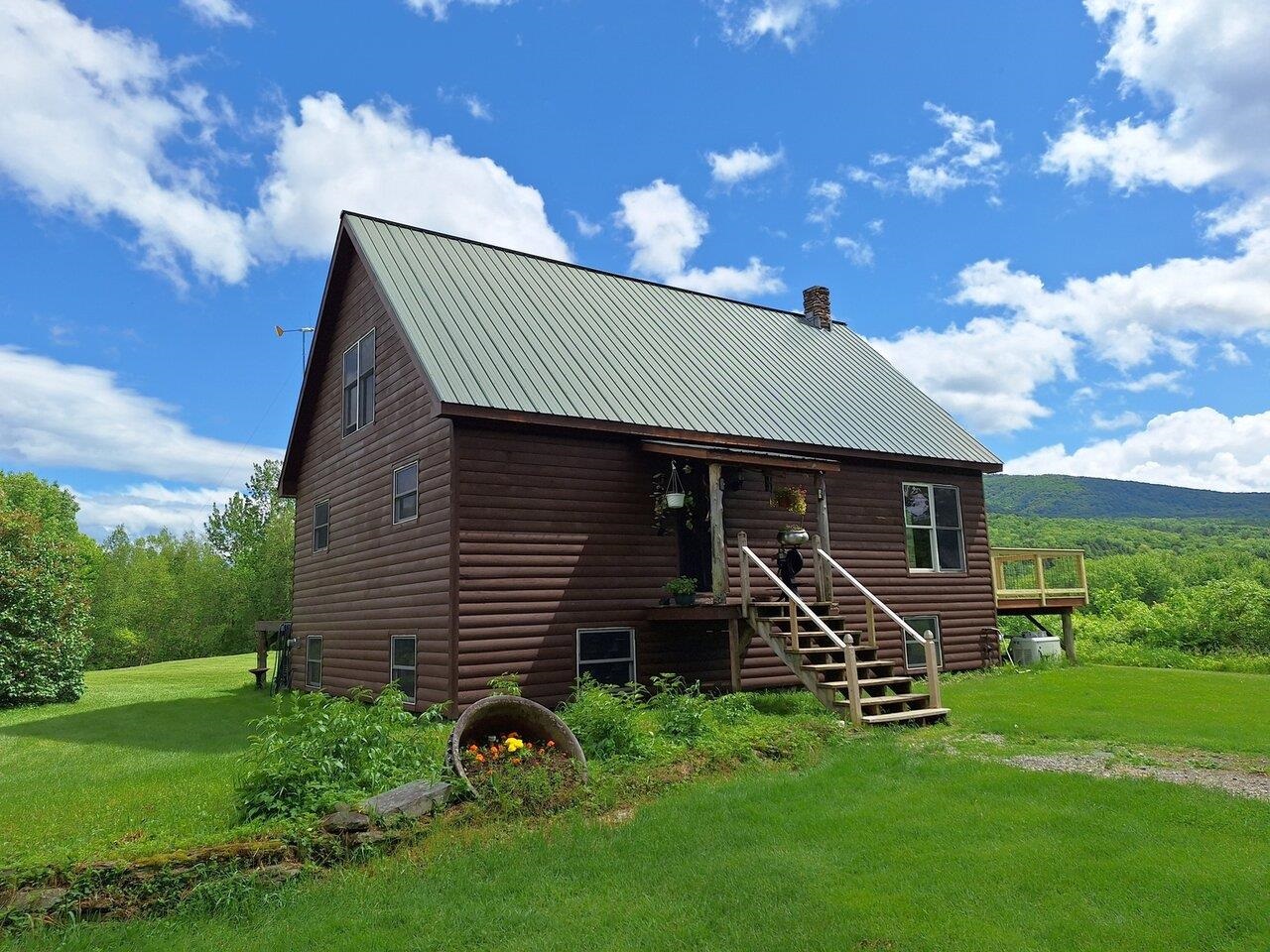 Off-Grid Home on 11 Acres