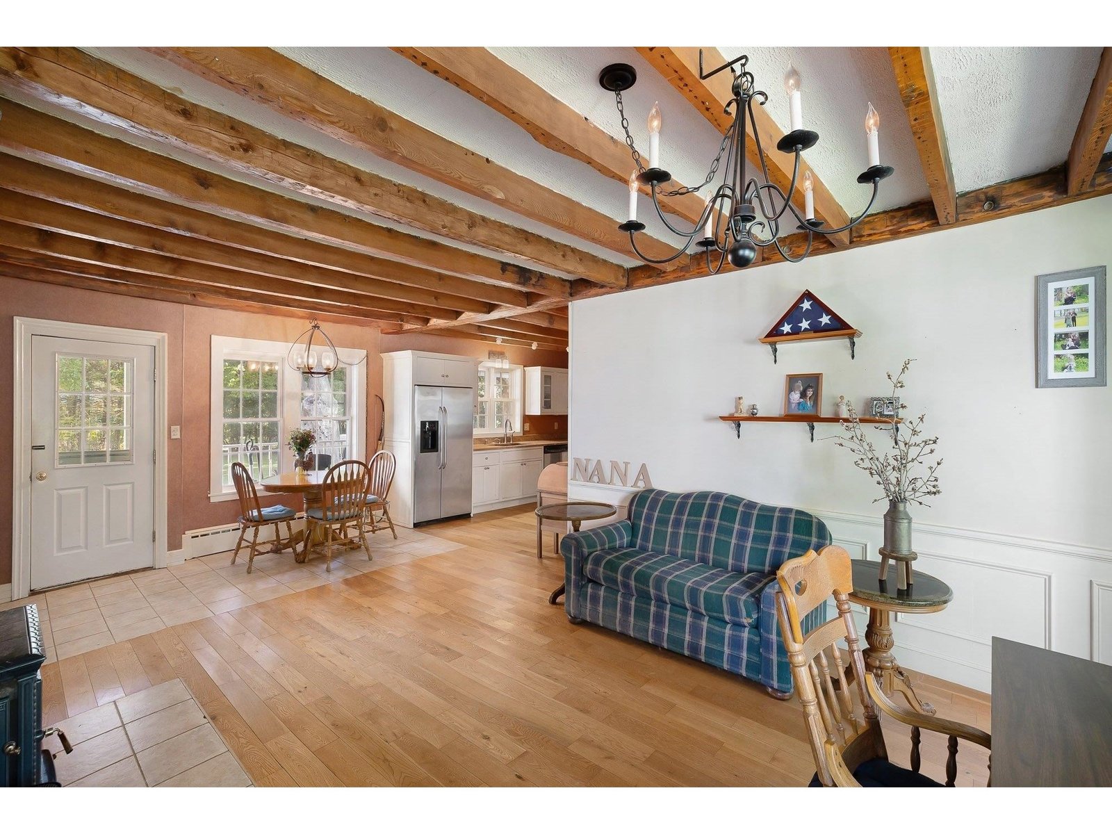 Family Room, kitchen and Dining area