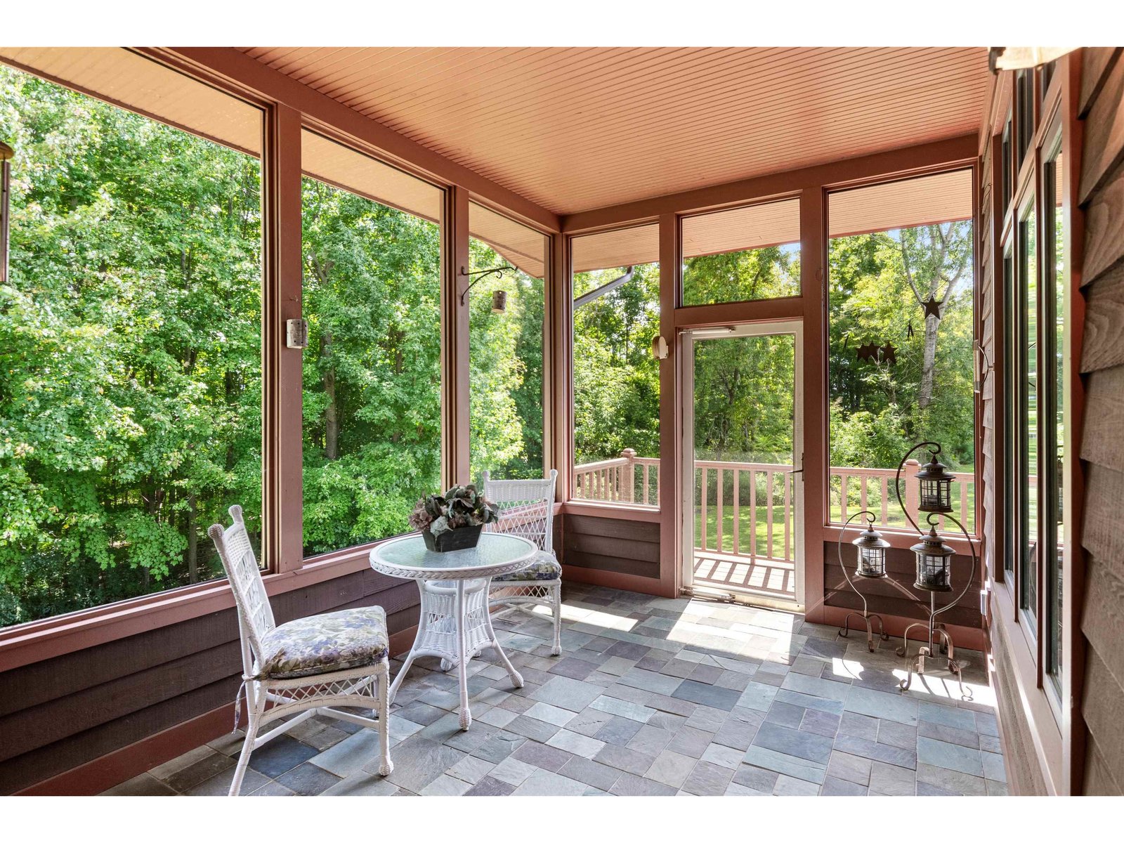 Screened in Porch