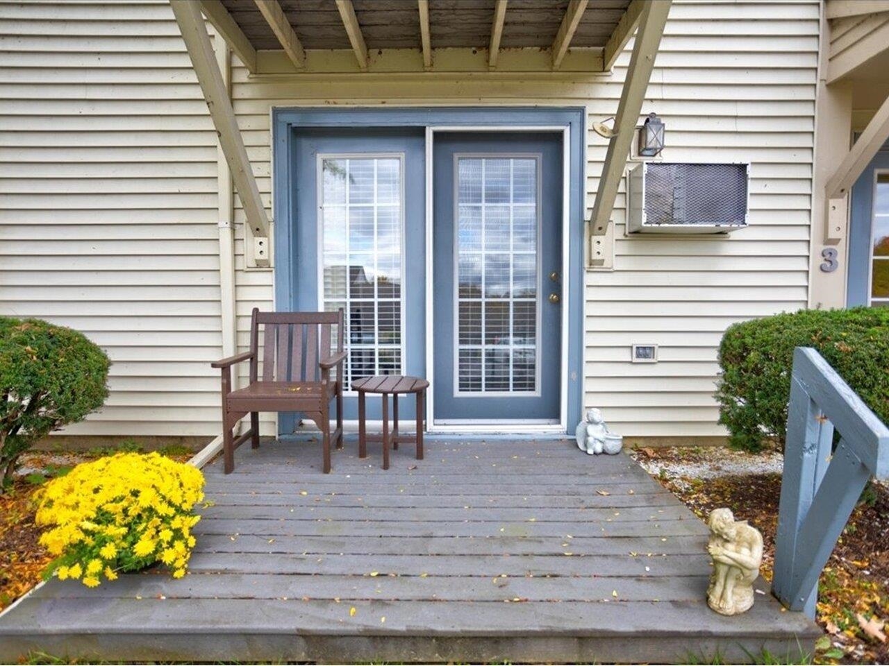 Sunny front deck!