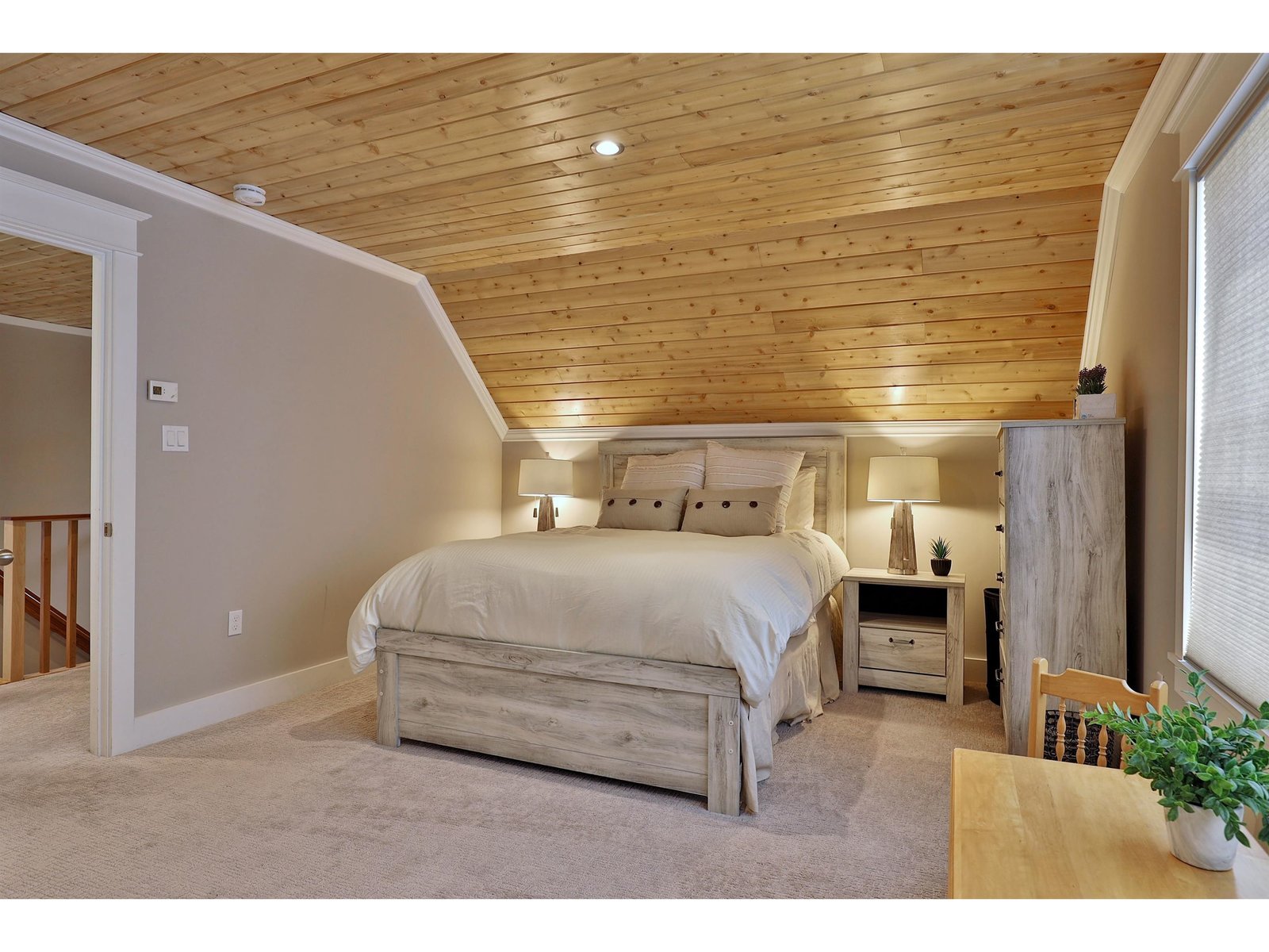 Upper Level Oversized Guest Bedroom #3