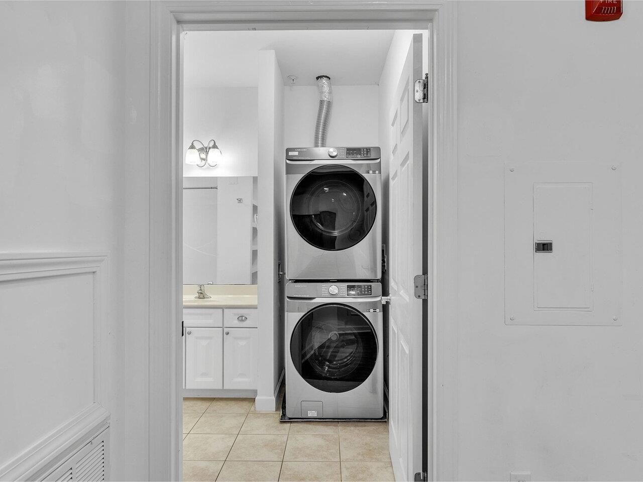 In-Unit Laundry