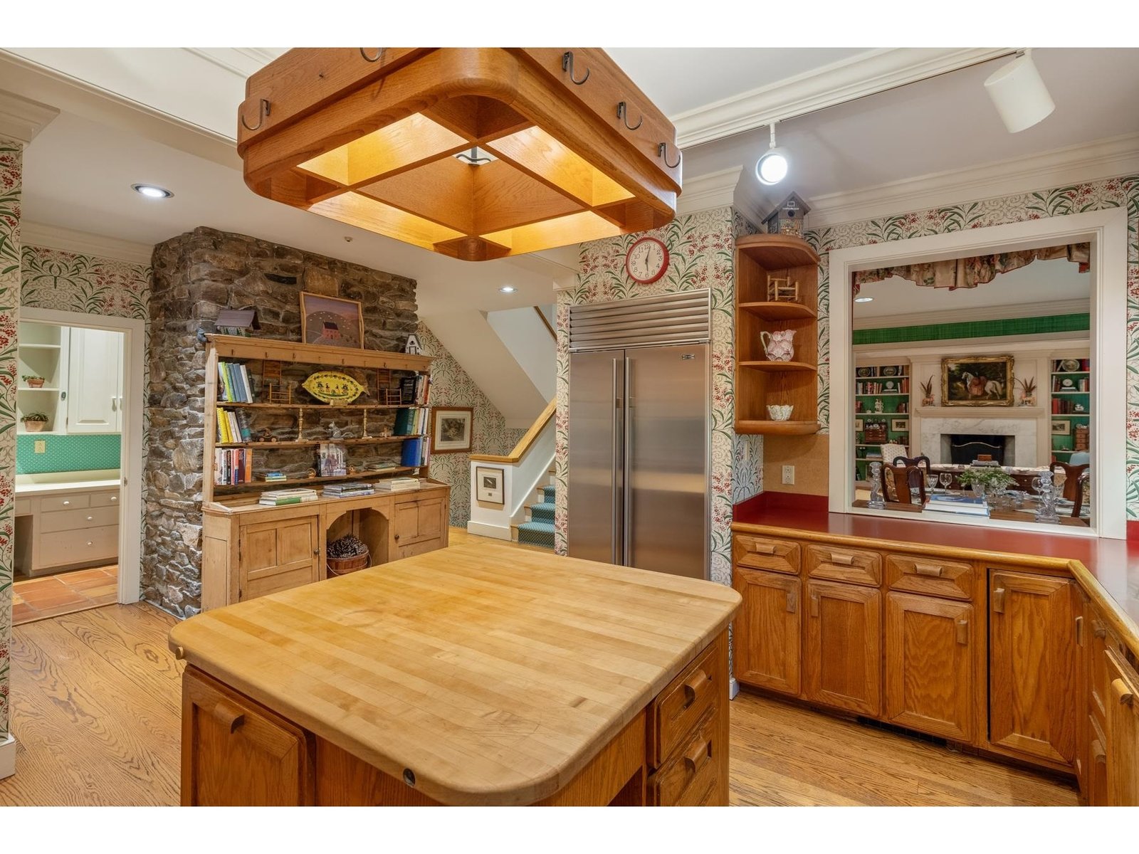 Room to add wood stove - thimble behind bureau