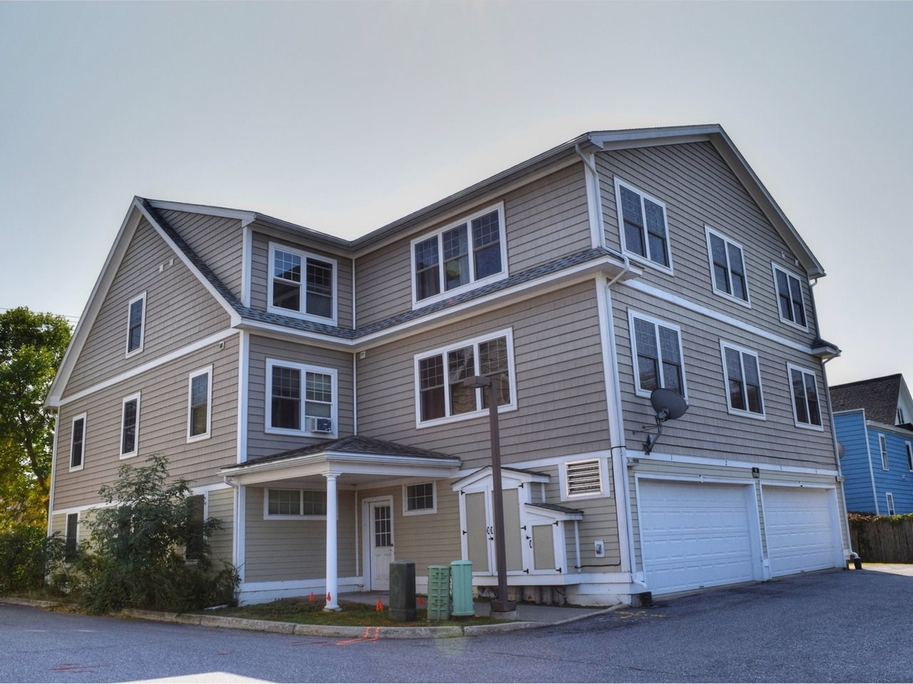 354 Manhattan Drive, Unit 6