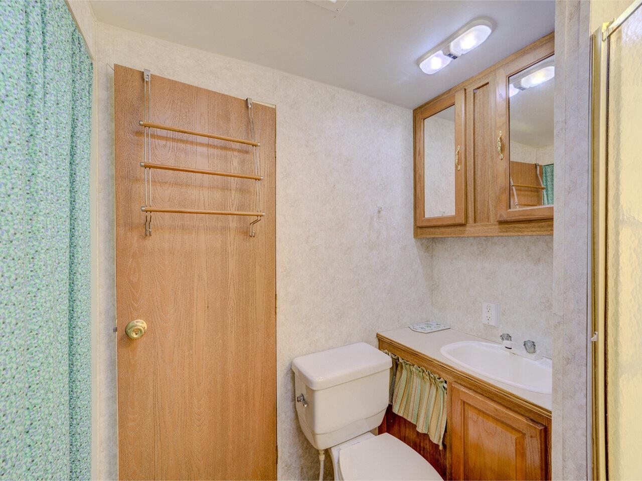 3/4 bathroom