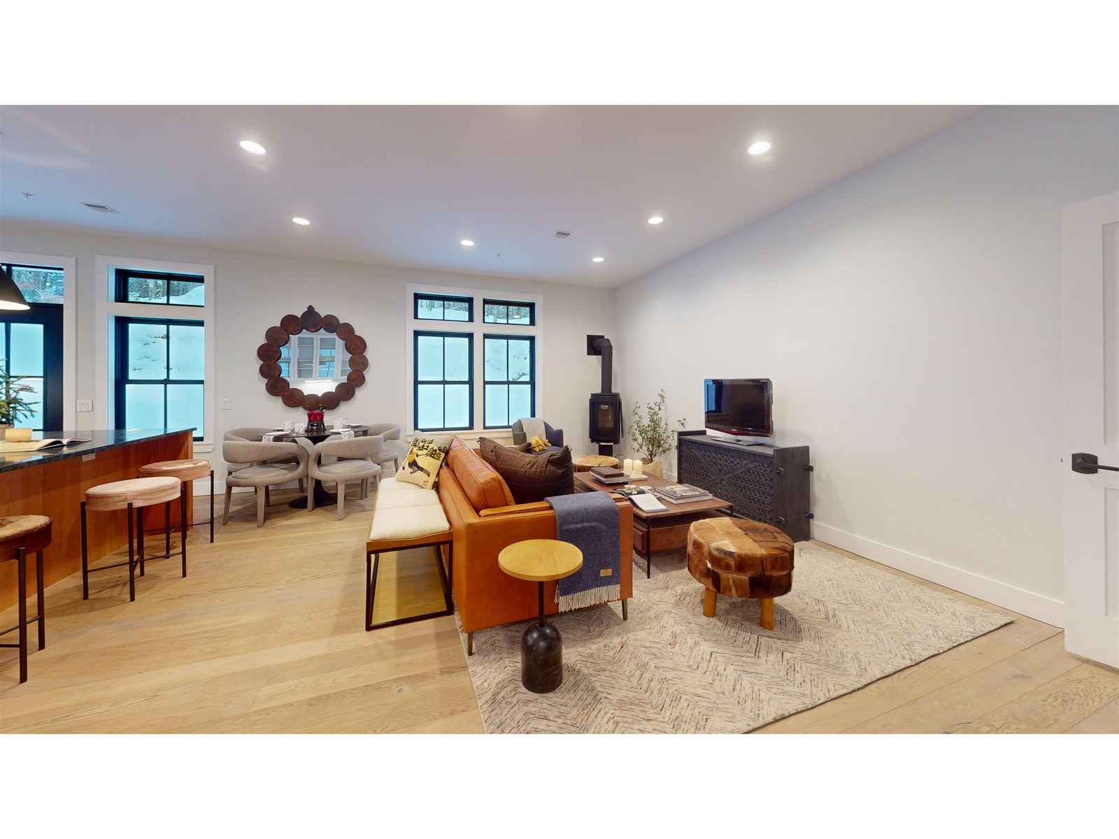 Mudroom with laundry