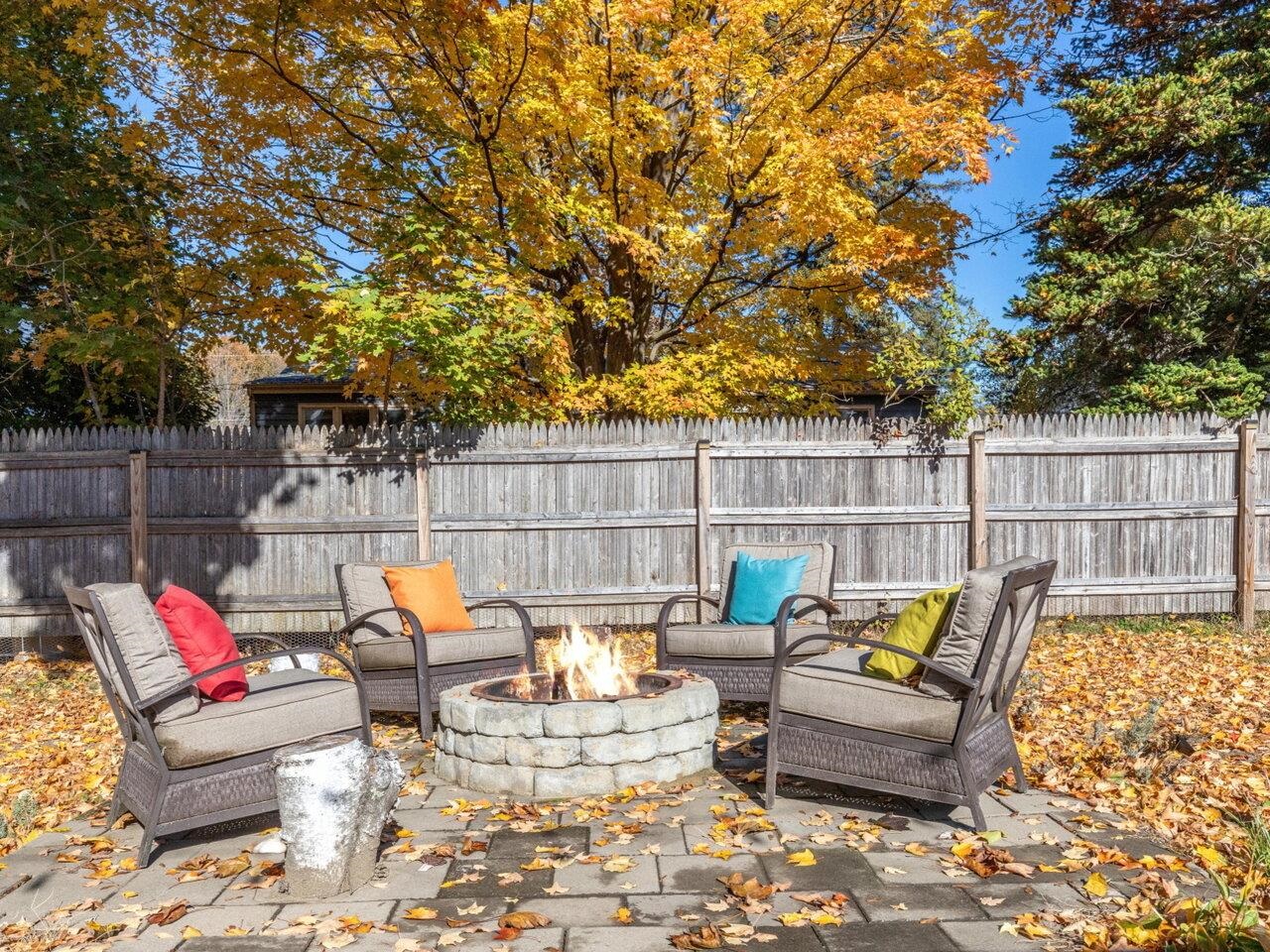 Patio & Firepit