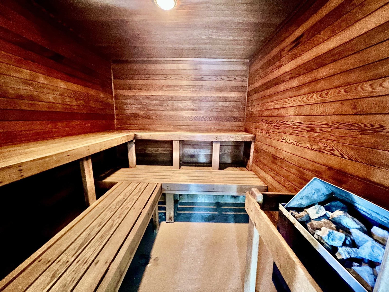 Amenity center sauna