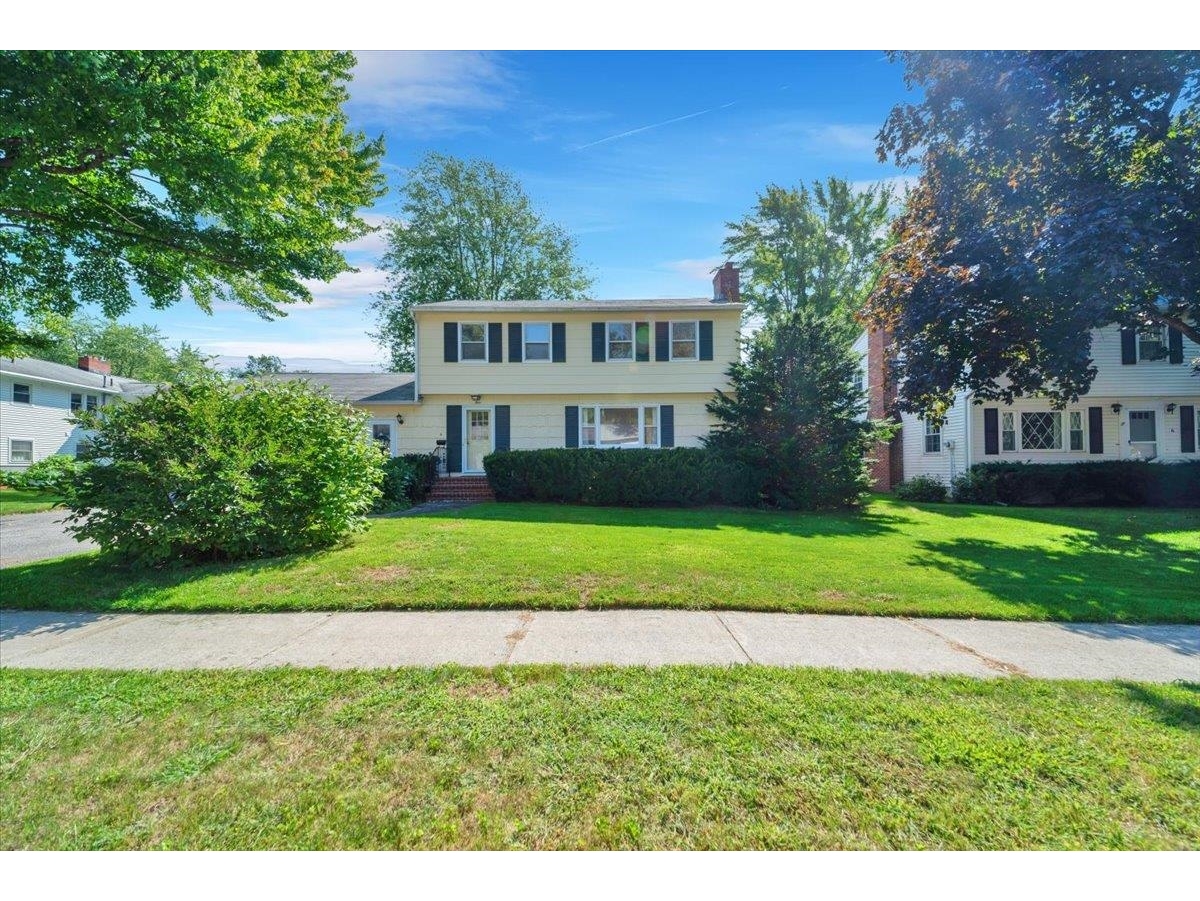 4 Greenwood Avenue, Essex Junction