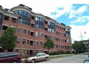 40 College Street #413, Unit 413