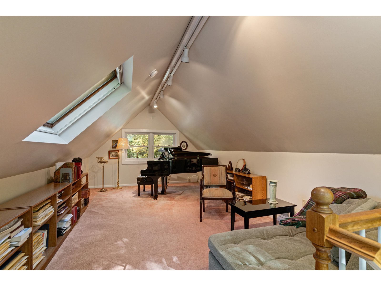 Finished Bonus Room Above Garage