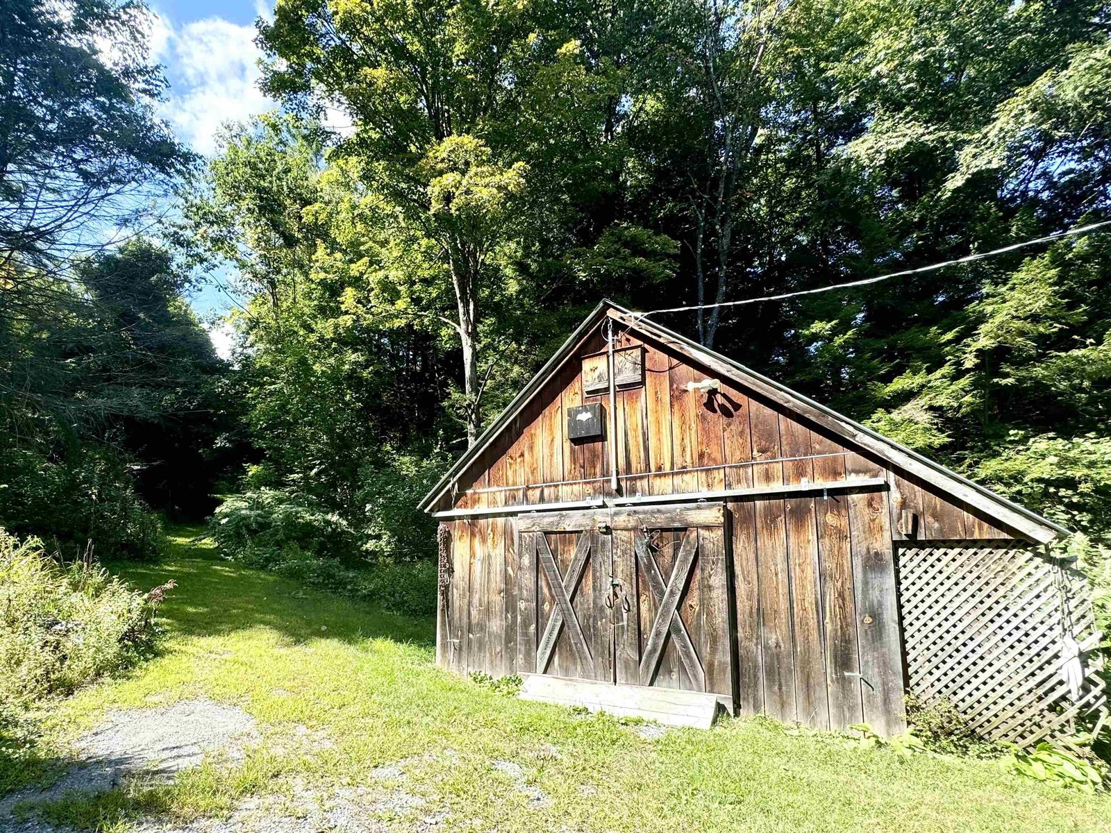 Large barn for all your outdoor equipment