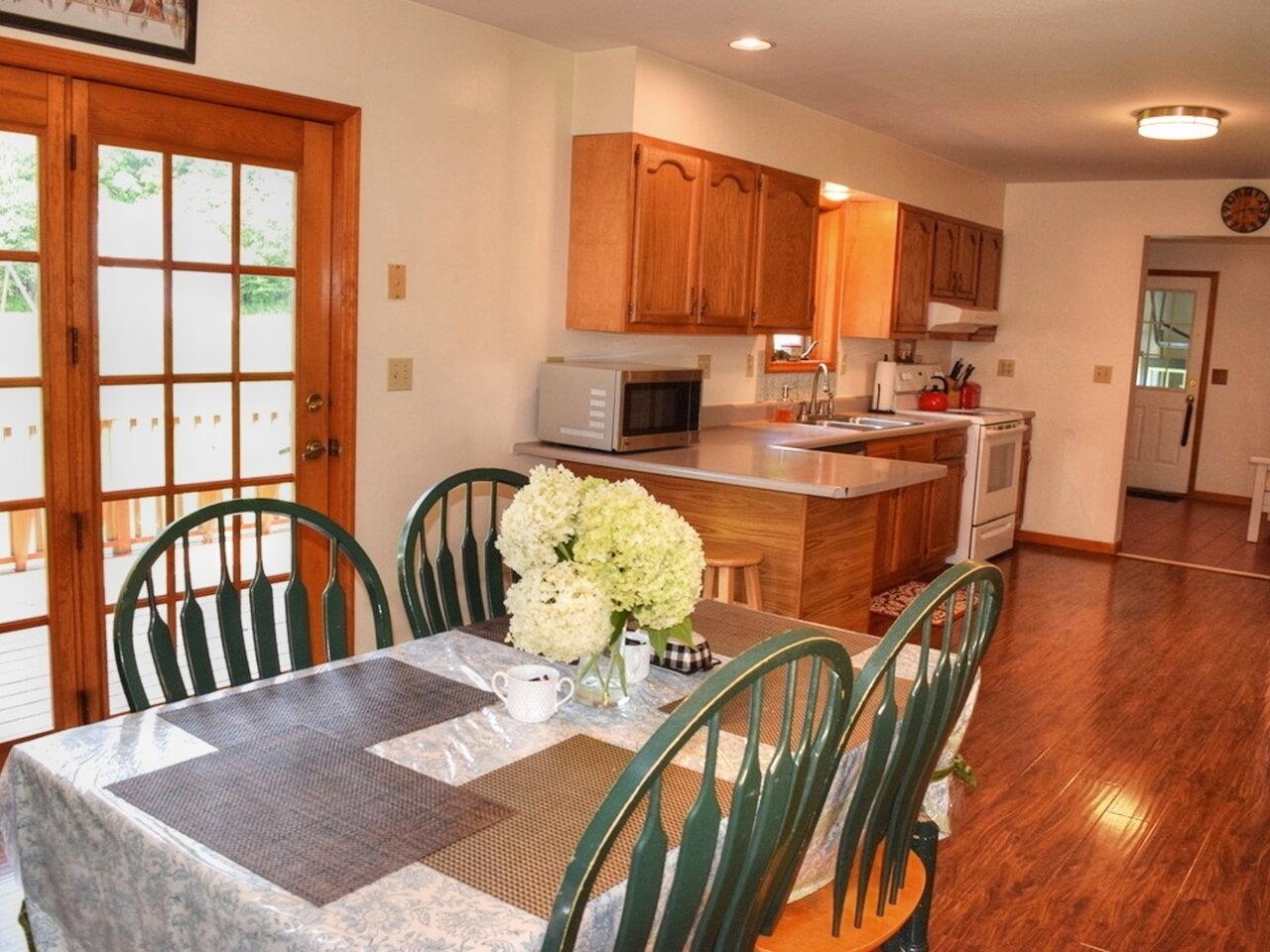 French doors lead to deck