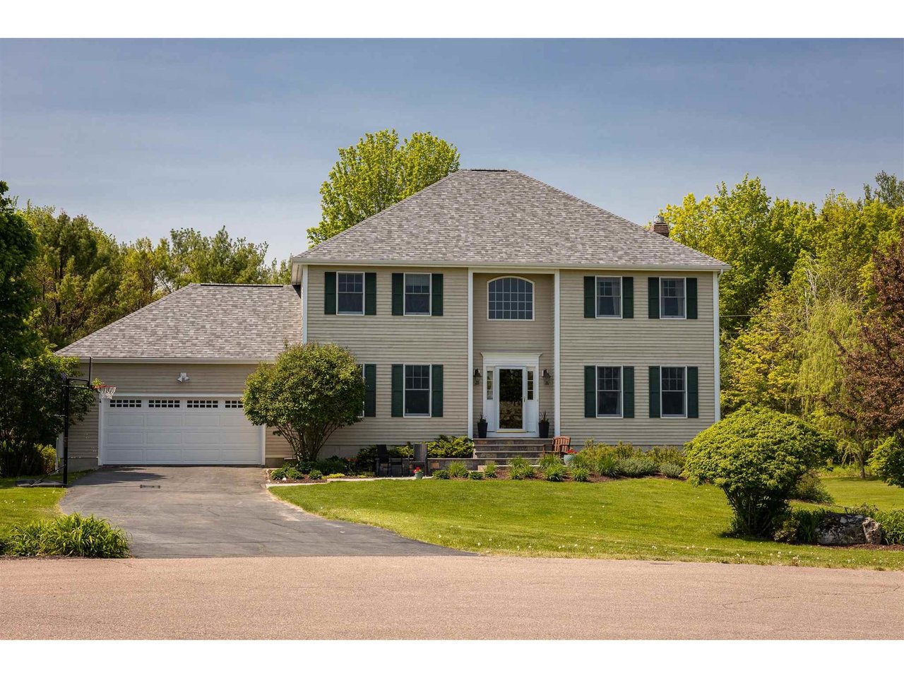 438 Maeck Farm Road, Shelburne 438 Maeck Farm Road, Shelburne