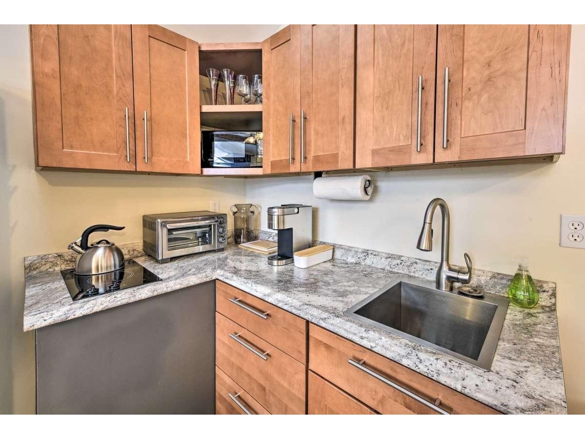 4706 Waterbury-Stowe Road, Unit 4