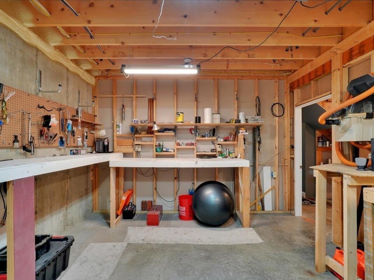 Abundance of workshop space