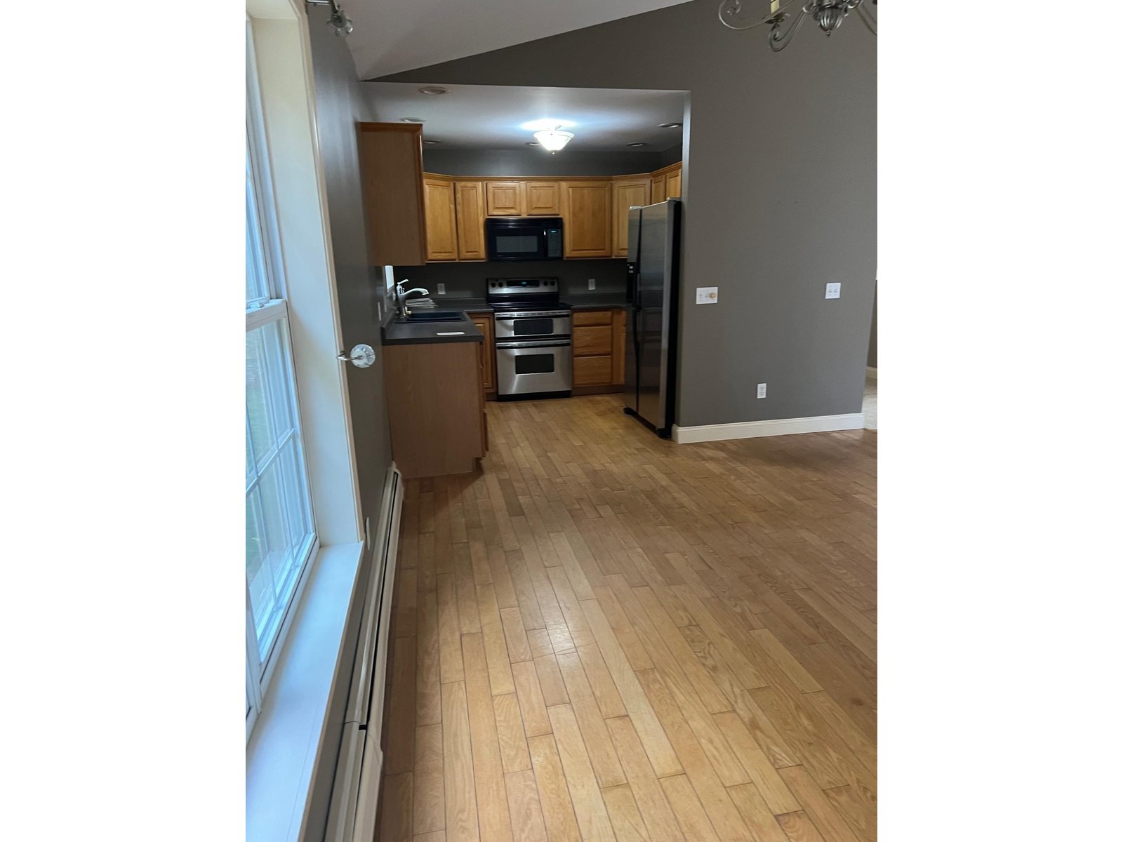 Dining/Kitchen