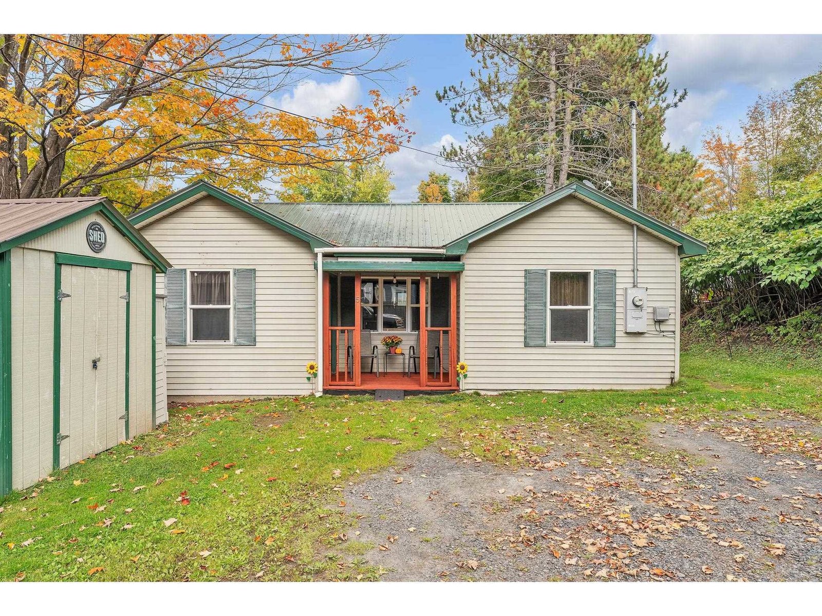 5 McHugh Road, Barre Town