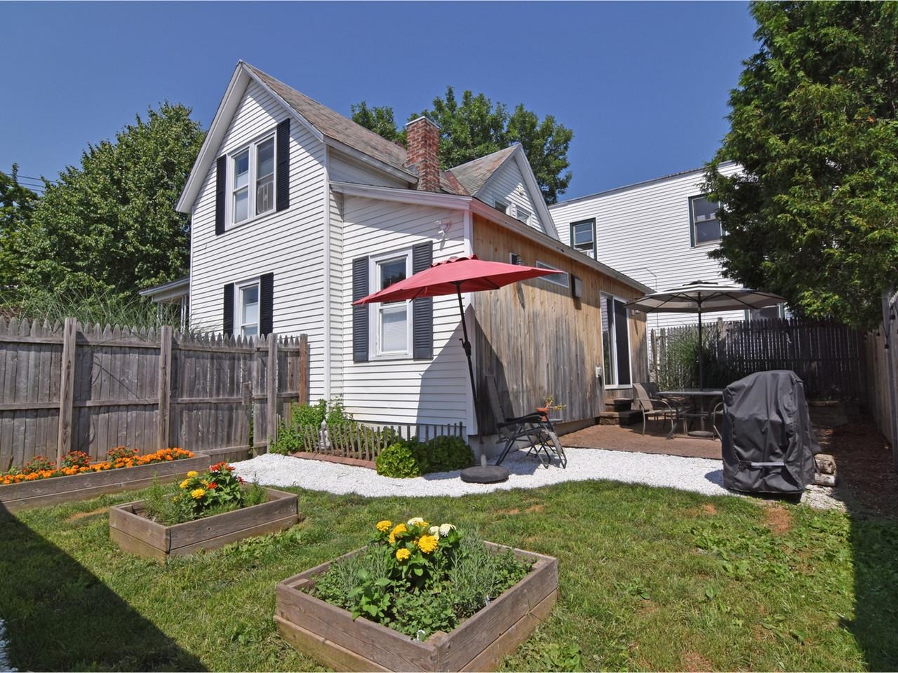 19 Spruce Street, Burlington 19 Spruce Street, Burlington