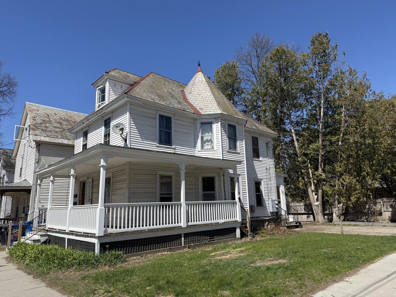 384 North Street, Burlington 384 North Street, Burlington