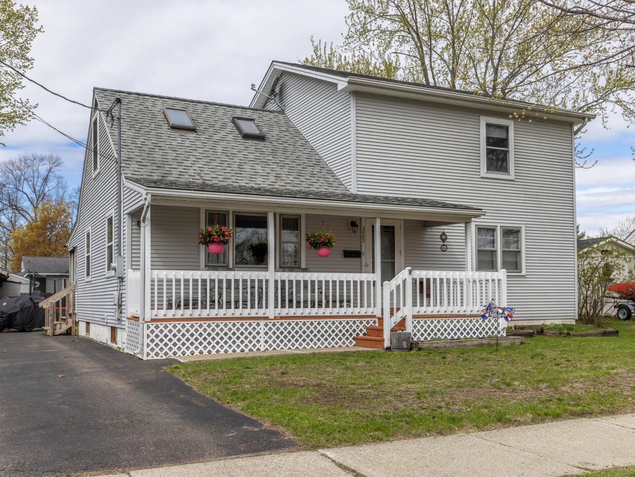 2083 North Avenue, Burlington 2083 North Avenue, Burlington