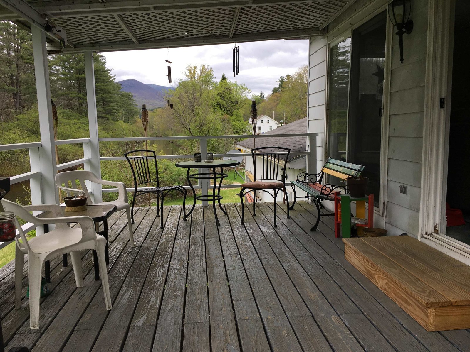 Private Entrance to Guest Quarters