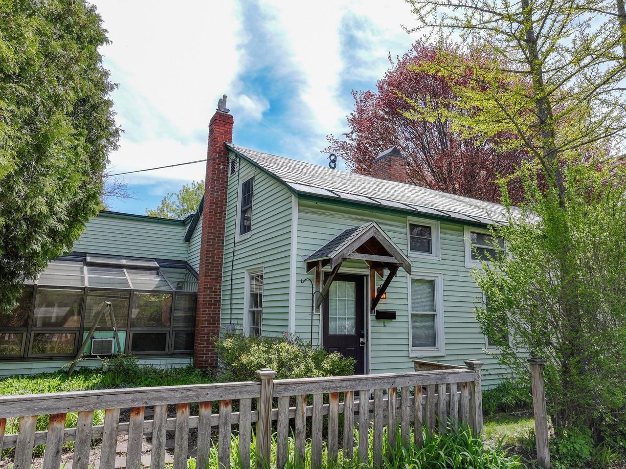 30-32 North Champlain Street, Burlington 30-32 North Champlain Street, Burlington